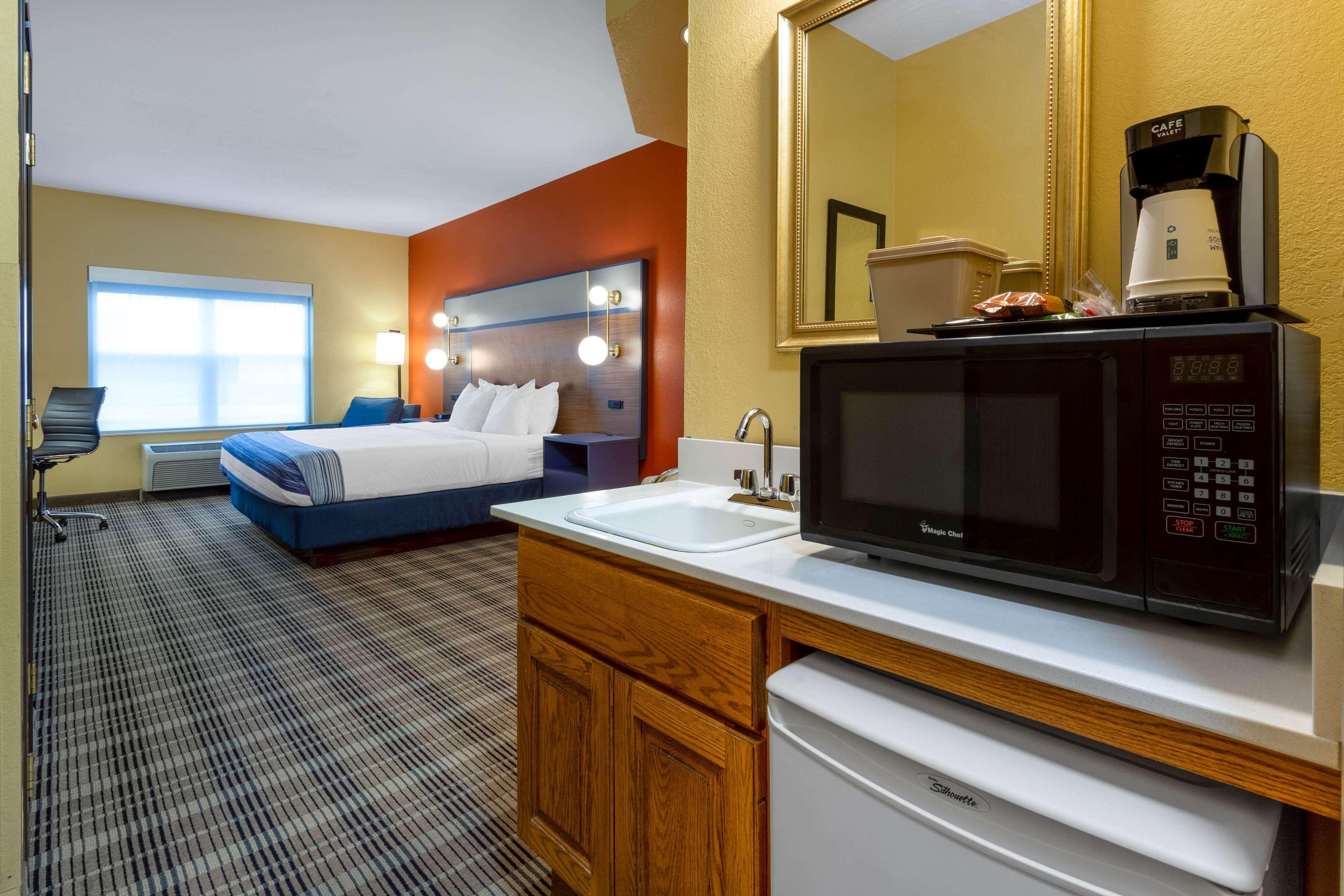 Americinn By Wyndham Fulton Clinton מראה חיצוני תמונה