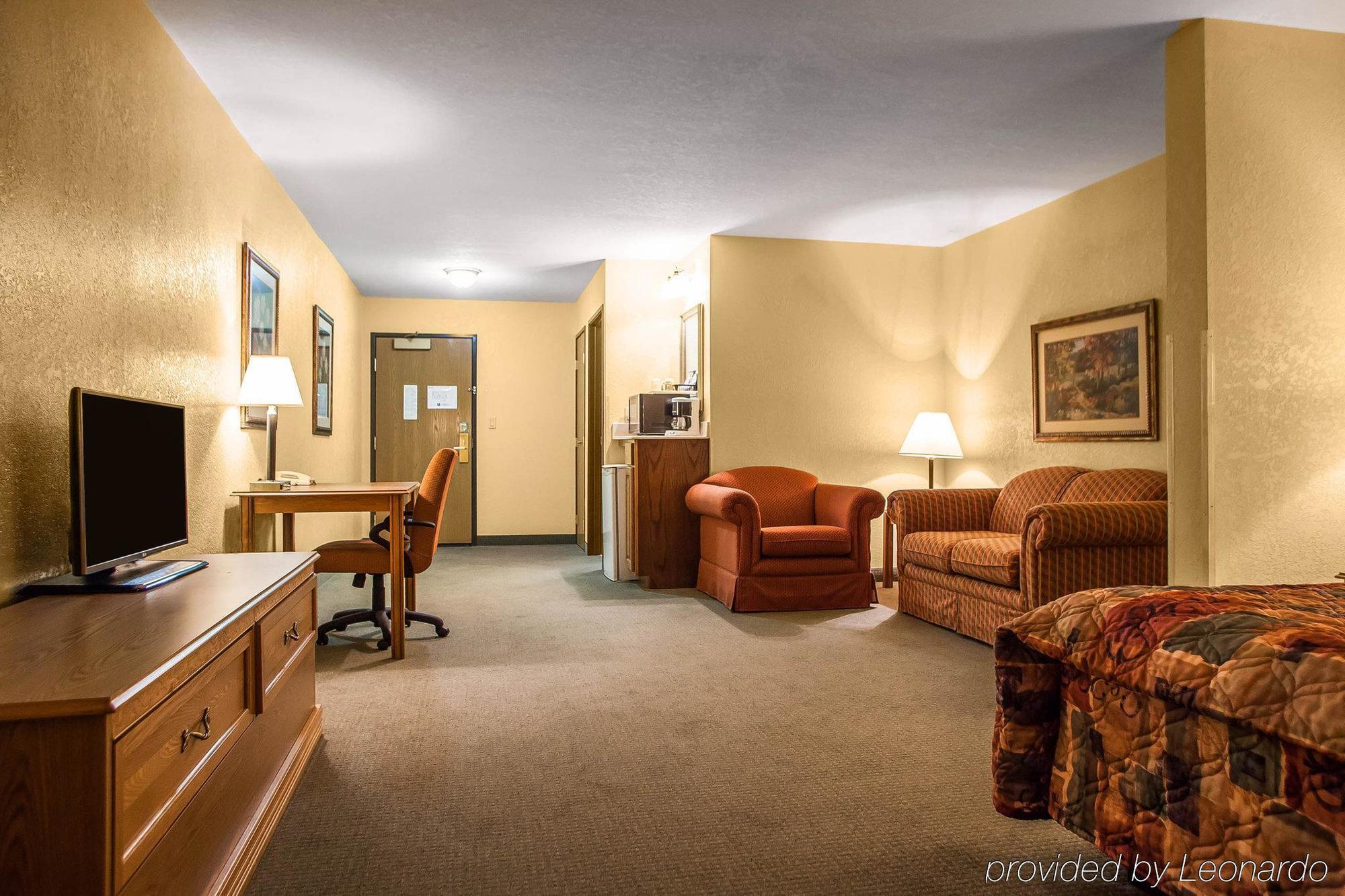 Americinn By Wyndham Fulton Clinton מראה חיצוני תמונה