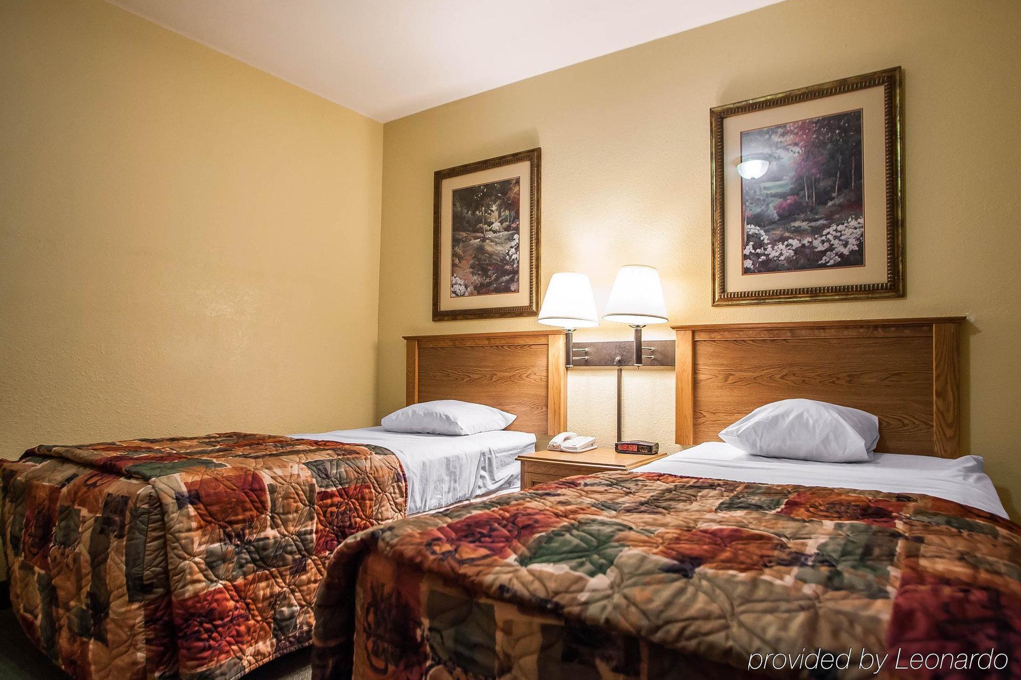 Americinn By Wyndham Fulton Clinton מראה חיצוני תמונה