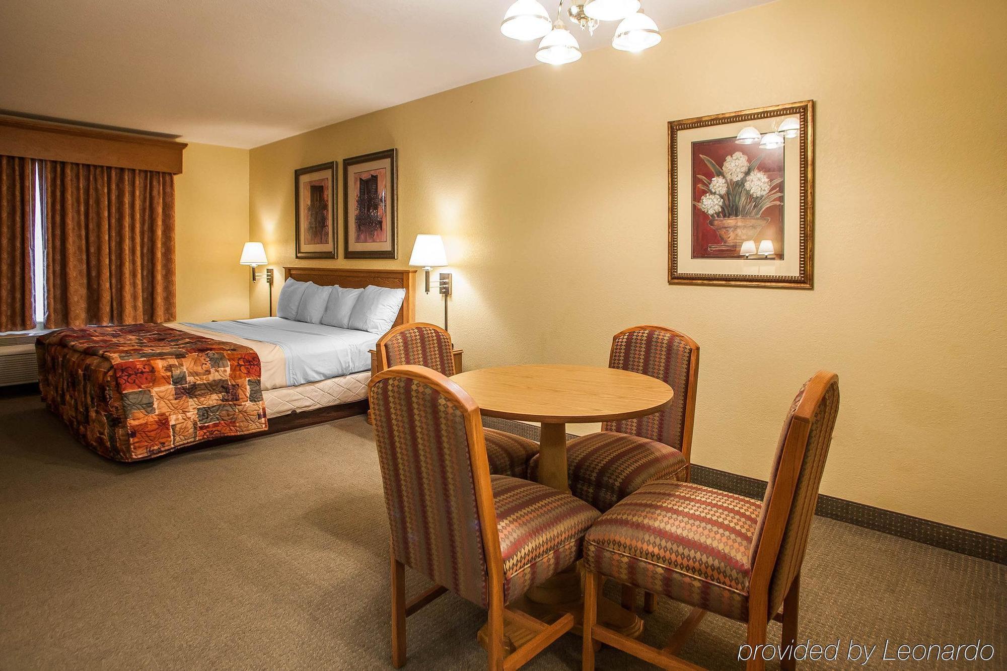 Americinn By Wyndham Fulton Clinton מראה חיצוני תמונה
